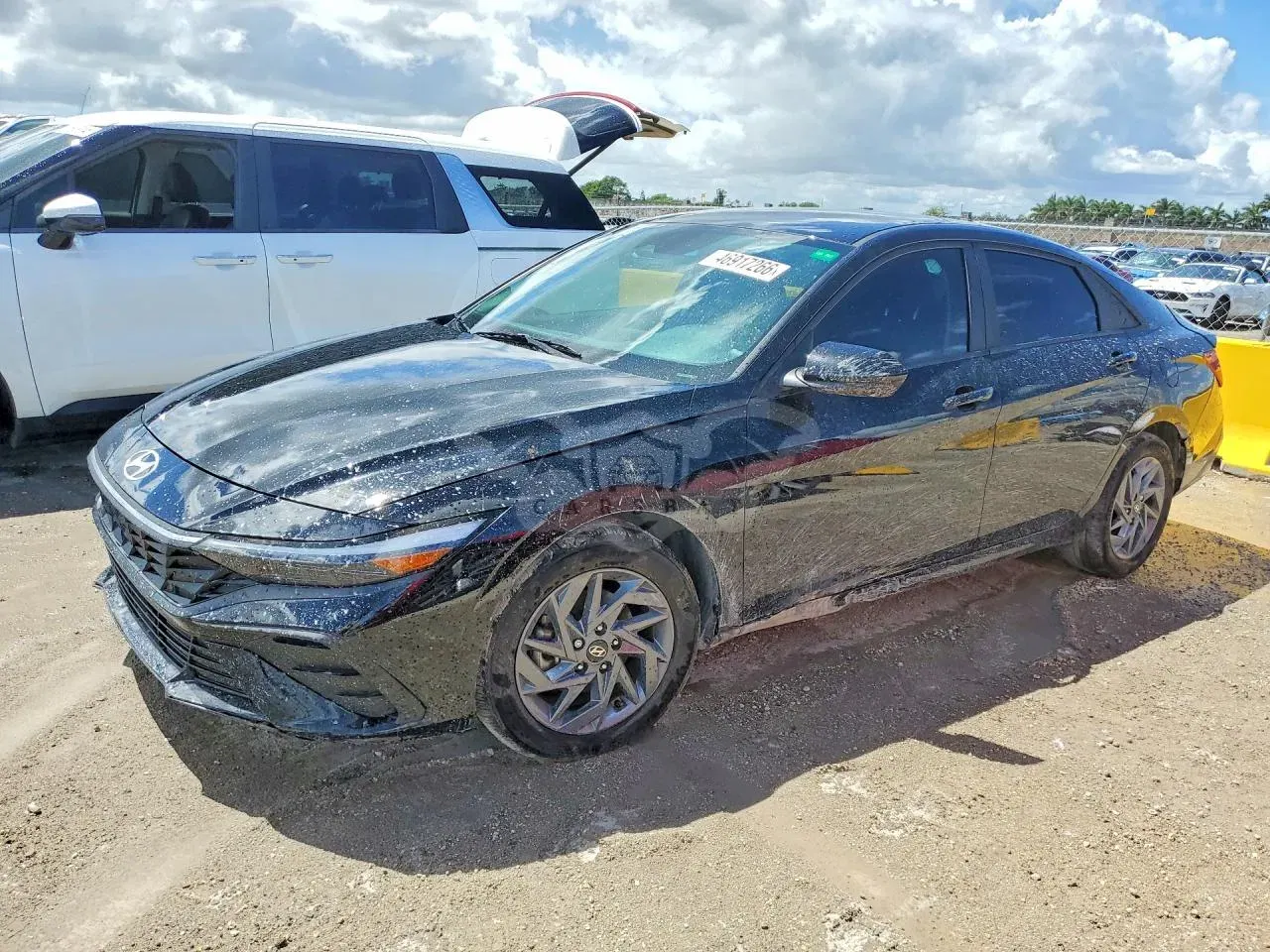 Hyundai Elantra 2.0L 4 2024