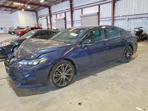 Toyota Avalon 3.5L 6 2019