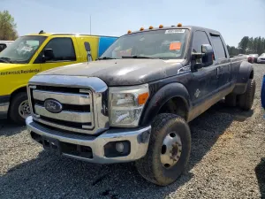 Ford F-350 6.7L 8 2013