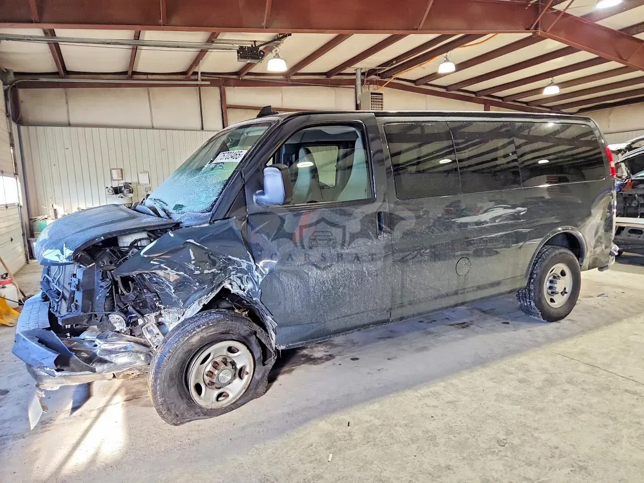 Chevrolet Express 6.0L 8 2020