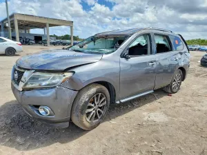 Nissan Pathfinder 3.5L 6 2015