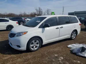 Toyota Sienna 3.5L 6 2017