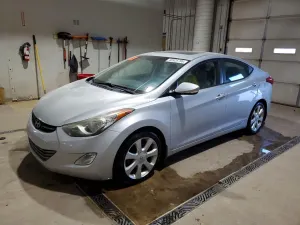 Hyundai Elantra 1.8L 4 2013