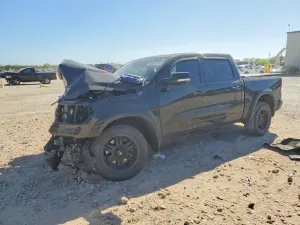 RAM 1500 5.7L 8 2020
