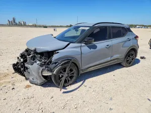 Nissan Kicks 1.6L 4 2024