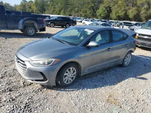 Hyundai Elantra SE 2.0L 4 2017