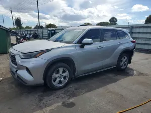 Toyota Highlander 2.4L 4 2023
