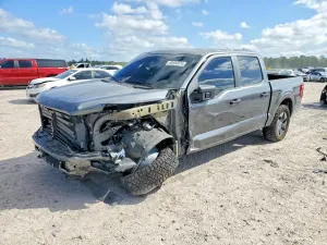 Ford F-150 2.7L 6 2025