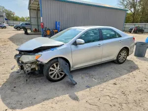 Toyota Camry 3.5L 6 2012