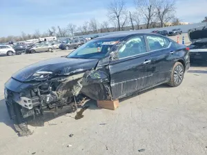Nissan Altima 2.5L 4 2025
