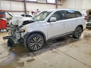 Mitsubishi Outlander 2.4L 4 2020