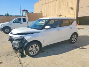 Kia Soul 2.0L 4 2021