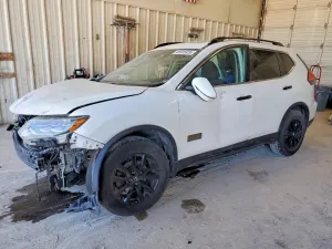 Nissan Rogue 2.5L 4 2017