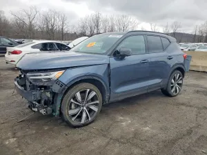 Volvo XC40 U 2022