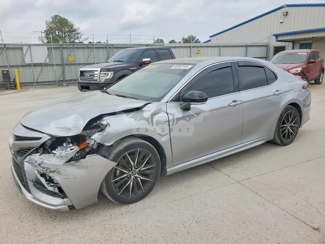 Toyota Camry 2.5L 4 2021