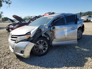 Toyota Venza 2.7L 4 2013