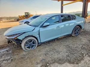 Kia K4 2.0L 4 2025