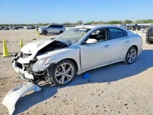 Nissan Maxima 3.5L 6 2012