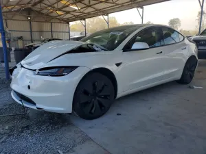 Tesla Model 3 2025