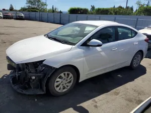 Hyundai Elantra 2.0L 4 2019