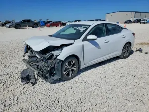 Nissan Sentra 2.0L 4 2021