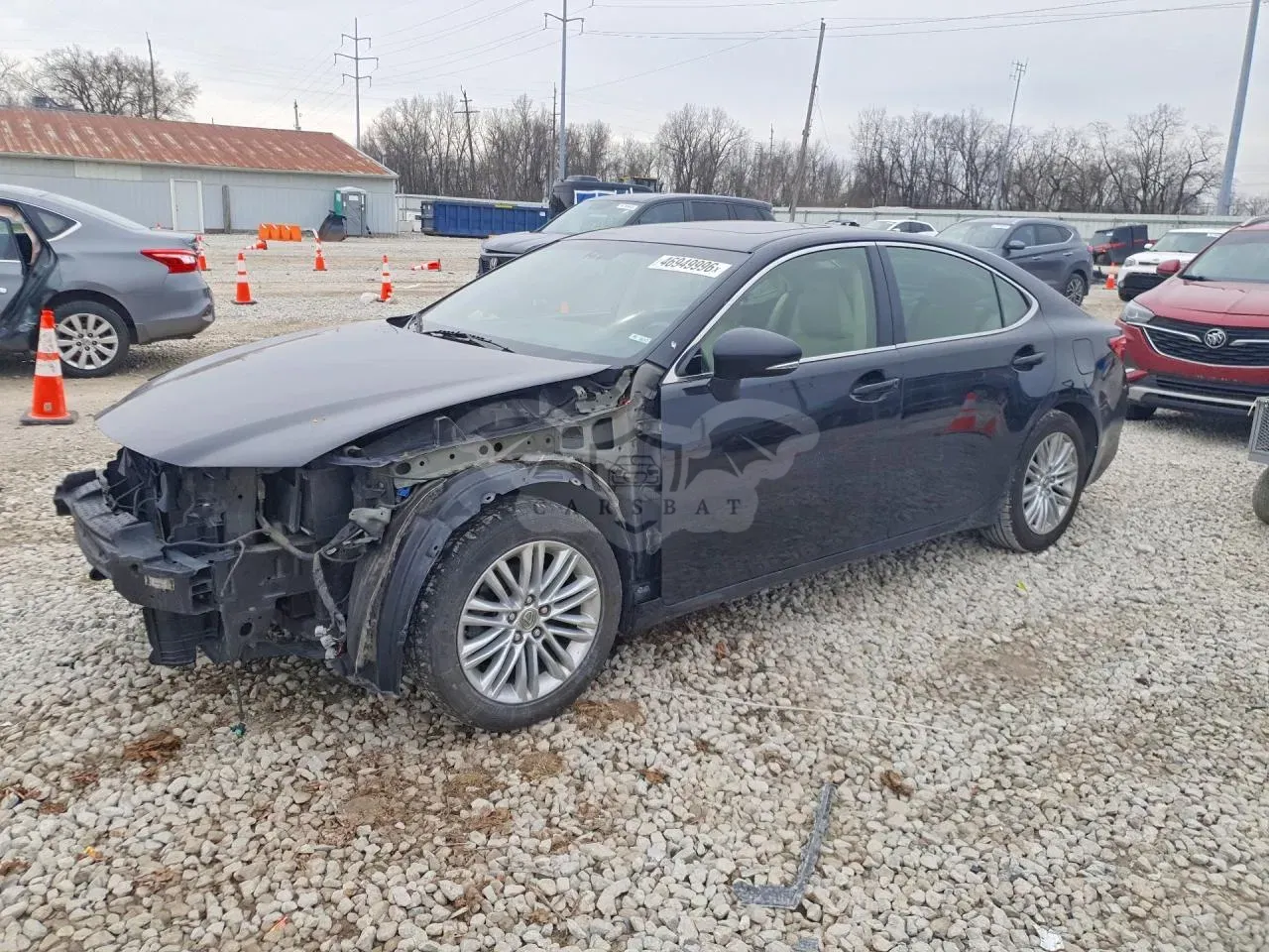 Lexus ES 3.5L 6 2015