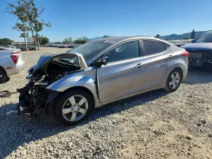 Hyundai Elantra 1.8L 4 2011