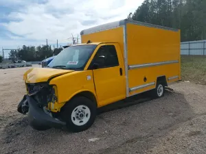 GMC Savana 4.3L 6 2023