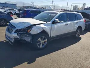 Subaru Outback 2.5L 4 2013