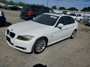 BMW 3 Series 3.0L 6 2011