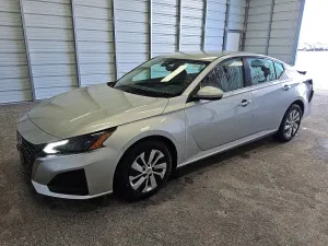 Nissan Altima 2.5L 4 2023
