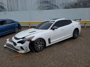 Kia Stinger 2.5L 4 2022