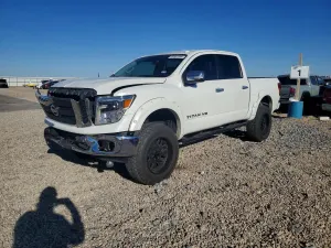 Nissan Titan 5.6L 8 2018
