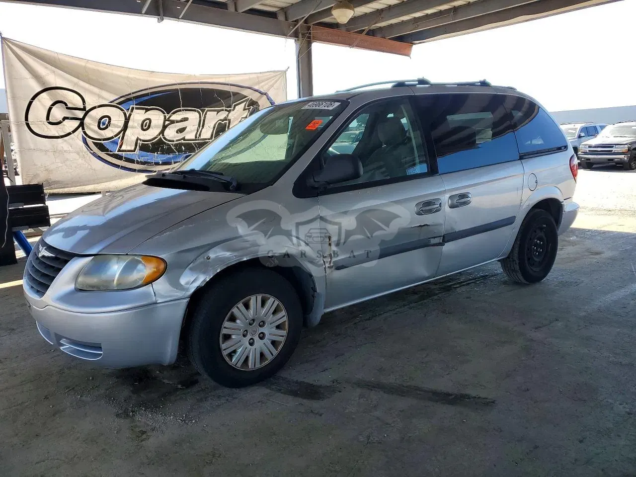 Chrysler Town & Country 3.3L 6 2005