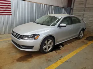 Volkswagen Passat 2.5L 5 2013