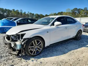 Lexus IS 2.0L 4 2020