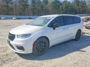Chrysler Pacifica 3.6L 6 2025