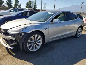 Tesla Model 3 2018