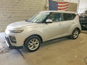 Kia Soul 2.0L 4 2021