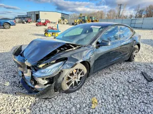 Tesla Model 3 2018