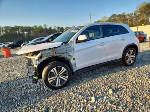Mitsubishi Outlander 2.0L 4 2024