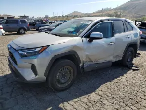 Toyota Rav4 2.5L 4 2025