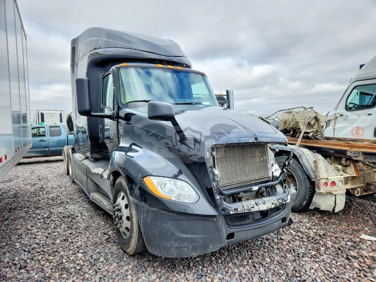 International LT Series 12.4L 6 2020