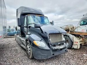 International LT Series 12.4L 6 2020