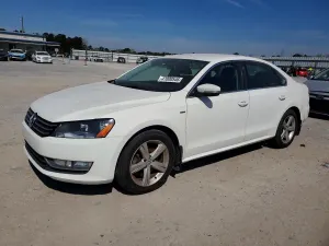 Volkswagen Passat 1.8L 4 2015
