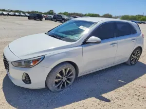 Hyundai Elantra 2.0L 4 2020