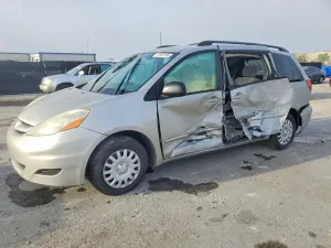 Toyota Sienna 3.5L 6 2007