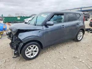 Kia Soul 2.0L 4 2021