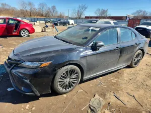Toyota Camry 2.5L 4 2021