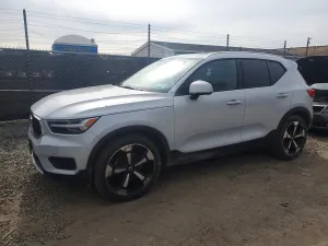 Volvo XC40 2.0L 4 2020